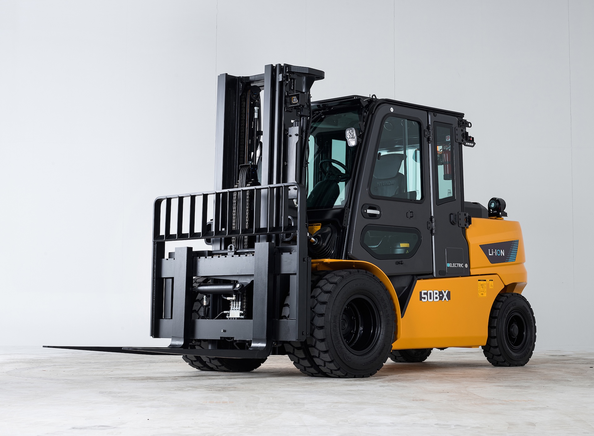 Hyundai 40/45/50/55 B-X – Li-Ion – Lastcentrum van 600mm