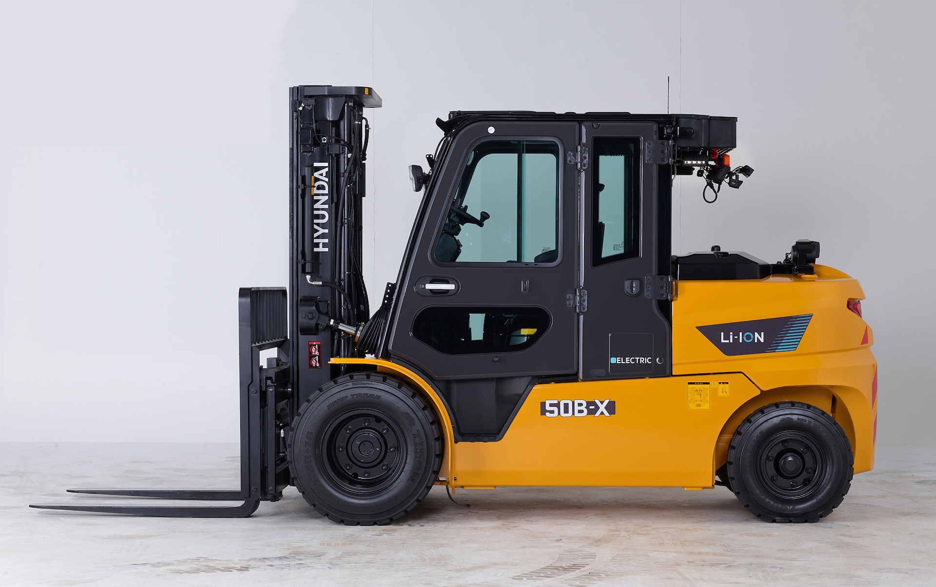Hyundai 40/45/50/55 B-X – Li-Ion – Lastcentrum van 600mm - Afbeelding 2